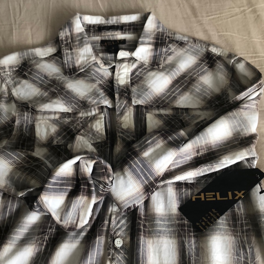 Helix long sleeve shirt